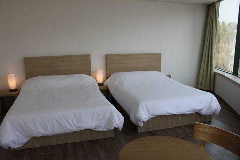 Elena Business Hotel Yeosu Εξωτερικό φωτογραφία
